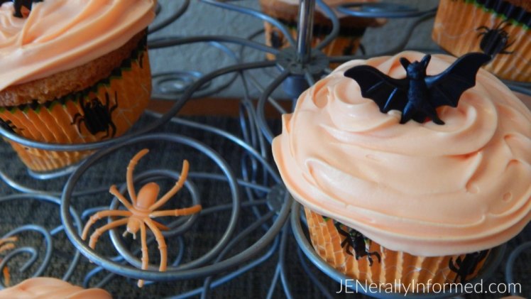 Unleash wickedly good fun with these orange creamsicle #cupcakes #WickedFantaFun #ad #halloween