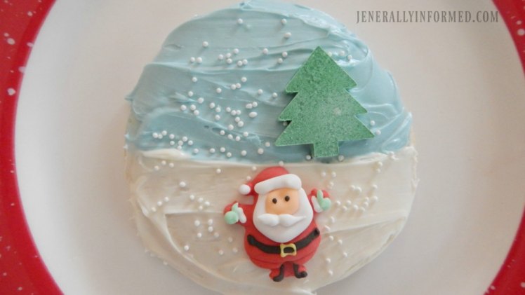 Easy Snow Globe Sugar Cookies! Get your baking done in less than an hour.