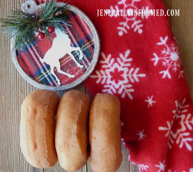 Semi-homemade at it's best, just in time for Christmas entertaining! Check out this recipe for deliciously easy Chocolate Peppermint Bark Donuts.