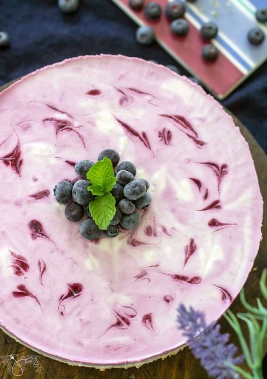 No-Bake Kefir Blueberry Cheesecake from All That's Jas.
