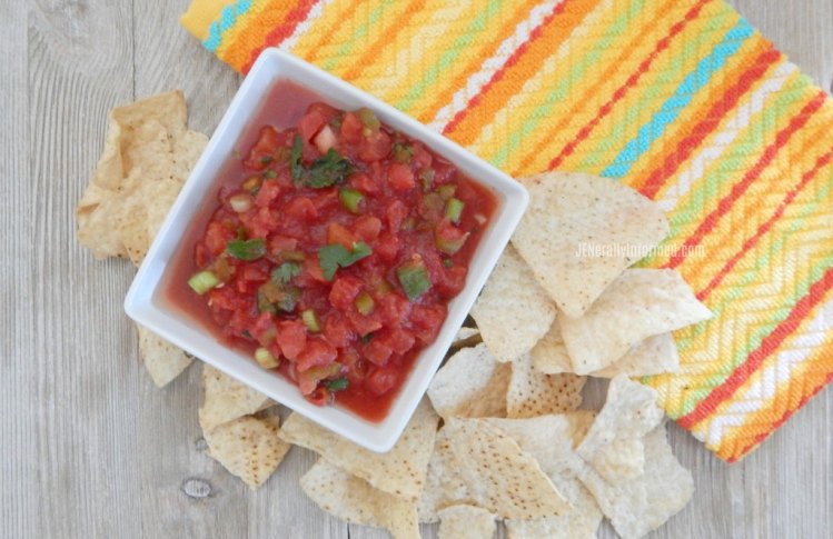 Learn how to make salsa bursting with fresh flavor and ingredients in only five minutes!
