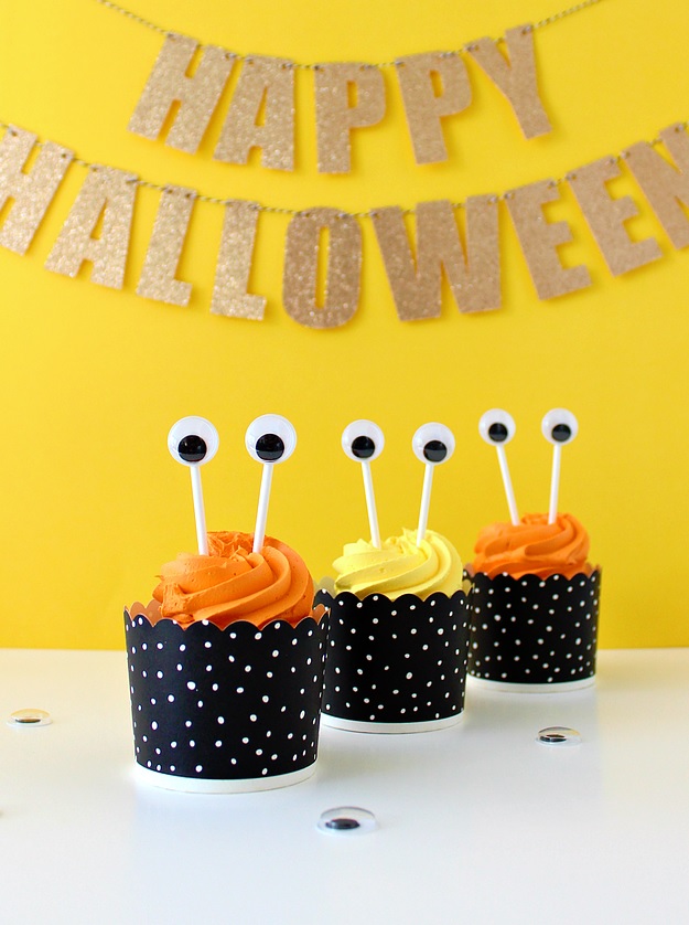 DIY One & Two Eyed Monster Cupcake Toppers from White House Crafts.