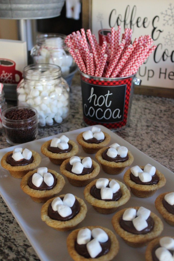 Hot Cocoa Cookie Cups from a Fireman's Wife.