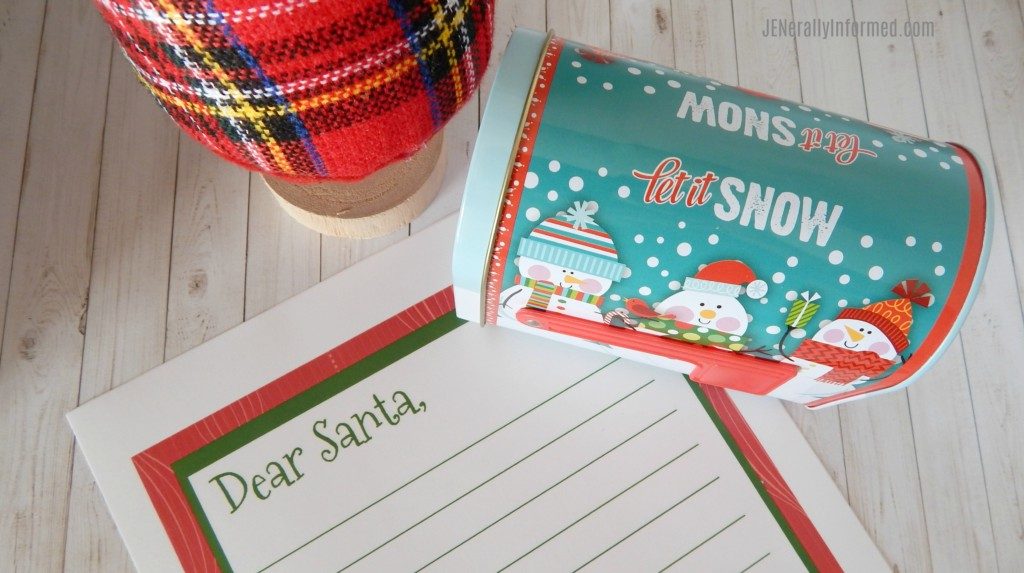 Grab your Christmas Eve Printable Pack complete with a recipe for reindeer food and a letter to Santa!