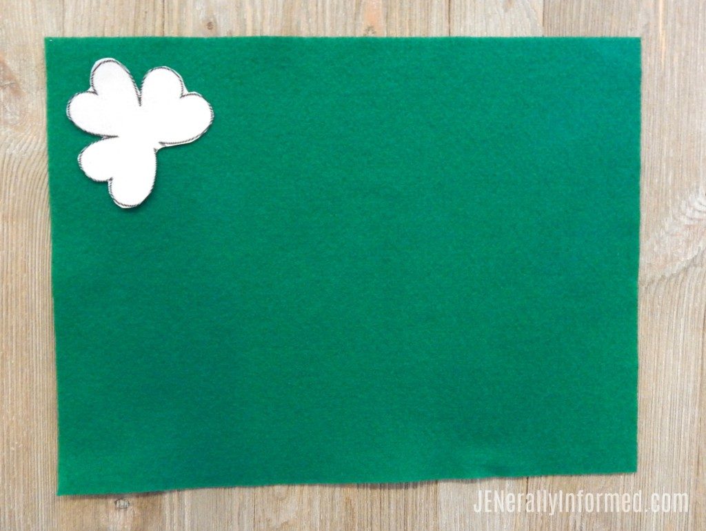 DIY Lucky #Shamrock Pins & Headbands! #stpatricksday