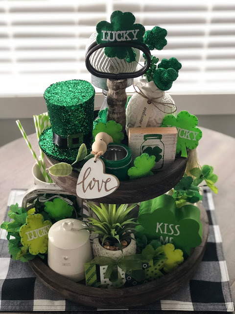 St. Patrick's Day Tiered Tray from Living On Cloud Nine.