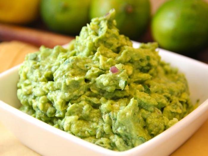 Simple Guacamole Recipe from Healthy Family Matters.