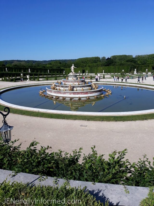 Millions of people visit Versailles every year, so here's how to Plan the Perfect Paris to Versailles Day Trip for yourself. #travel #Paris #Versailles