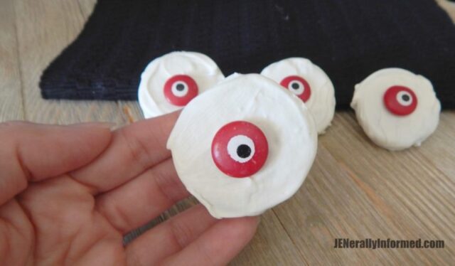 Monster Eyeball Cookies