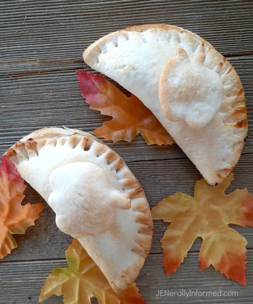 Here's how to make your very own Air Fryer Mini Caramel Apple Empanadas. Only 2 ingredients and in less than 30 minutes! ! #easy #fallrecipes #appledesserts #cooking