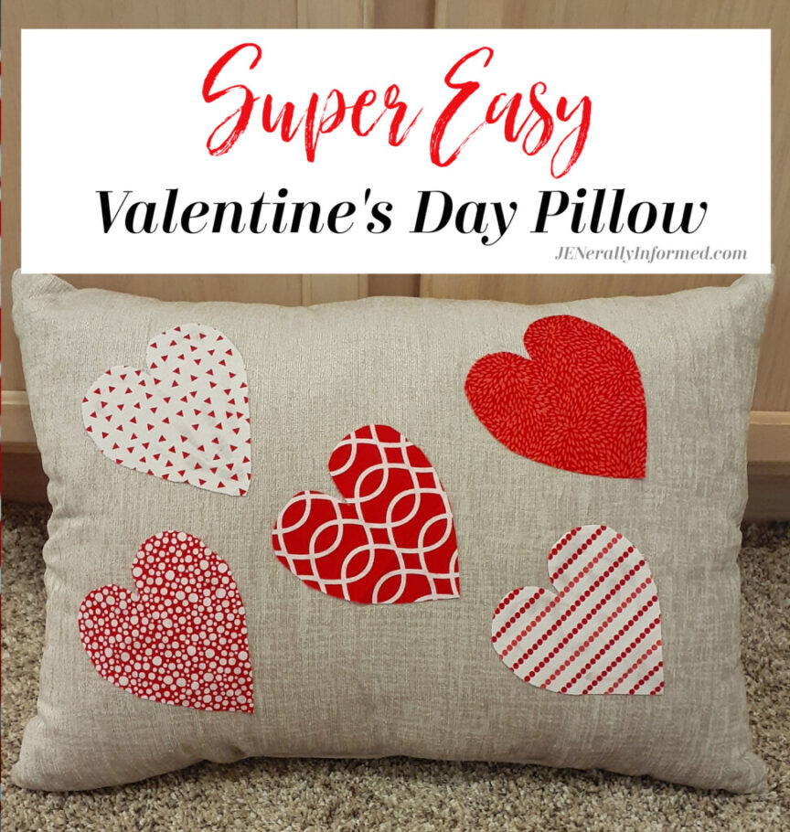 Here's how to make your own super easy Valentine's Day pillow in less than 20 minutes with just a few fabric scraps! #decor #valentinesdaydecor