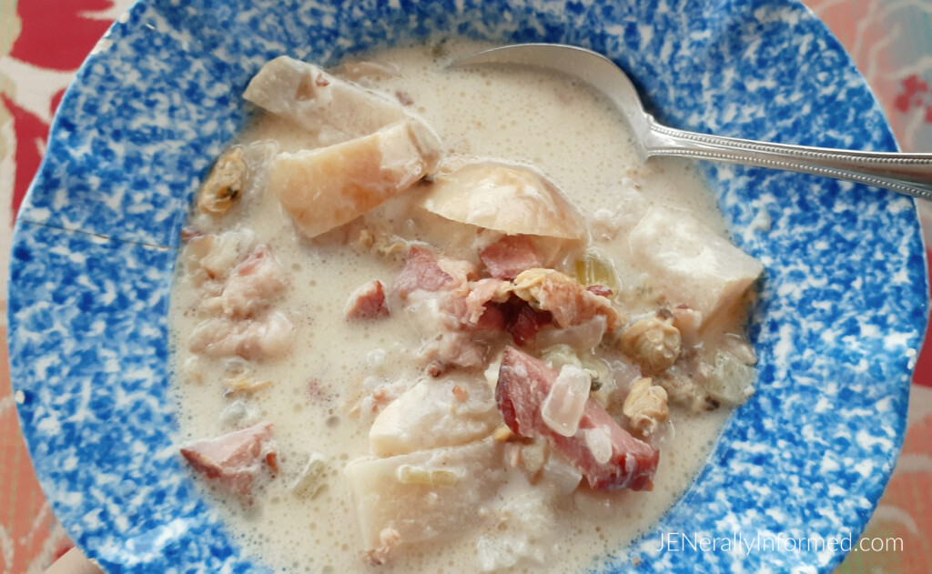 The most amazing #KETO Clam Chowder recipe is just one click away! #cooking #recipes