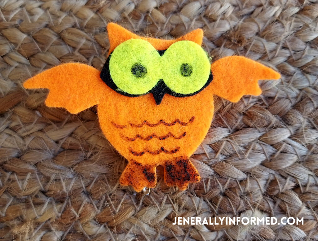 Don't let the Fall pass you by before you make your own super easy-to-make owl hair barrettes!