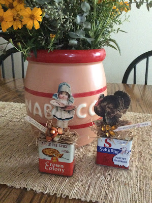Repurposed Spice Tins for Thanksgiving and Christmas from Fresh Vintage by Lisa S.