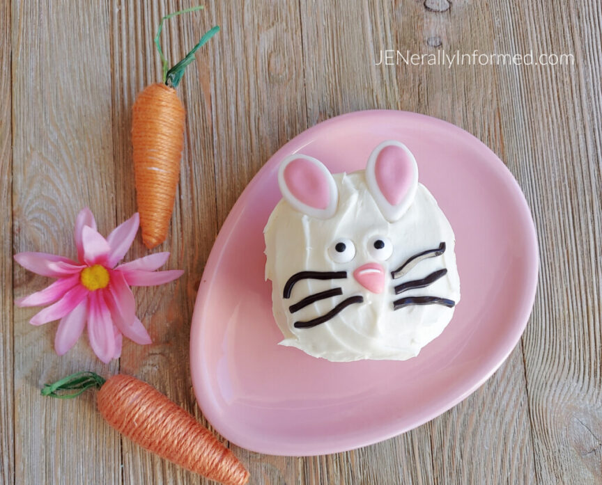 Learn how to make these deliciously easy Easter bunny lemon and cheesecake flavored cupcakes! #cooking #Easter #cookingwithkids #Springrecipes