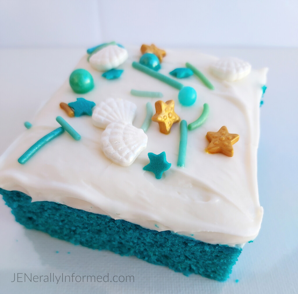 Calling all mermaids and mermaid lovers! Learn how to make these delicious and adorable mermaid sugar cookie bars!