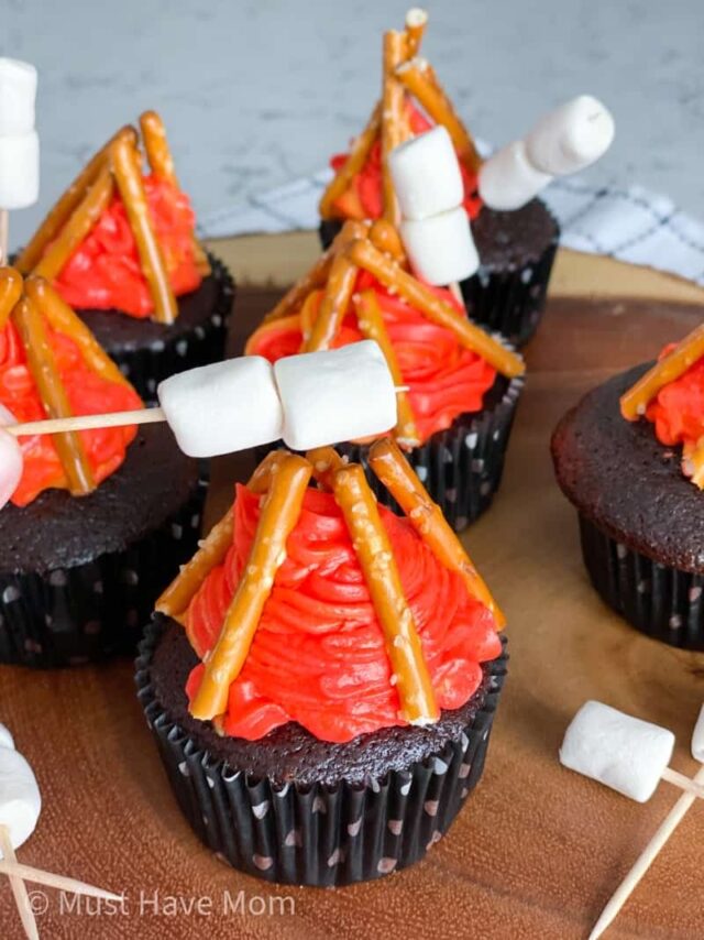 Campfire Cupcakes by Must Have Mom 