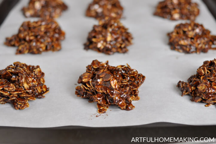 Chocolate No-Bake Cookies with Honey from Artful Homemaking.