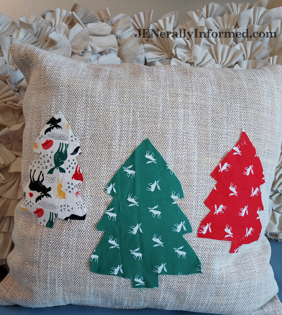 Learn how to easily make your own Christmas tree holiday pillow in less than 30 minutes!