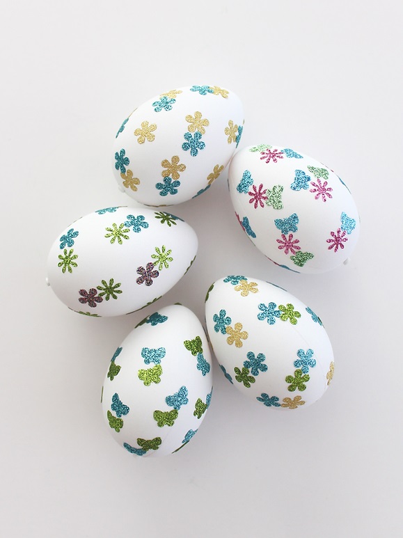Washi Tape Decorated Easter Eggs from White House Crafts.