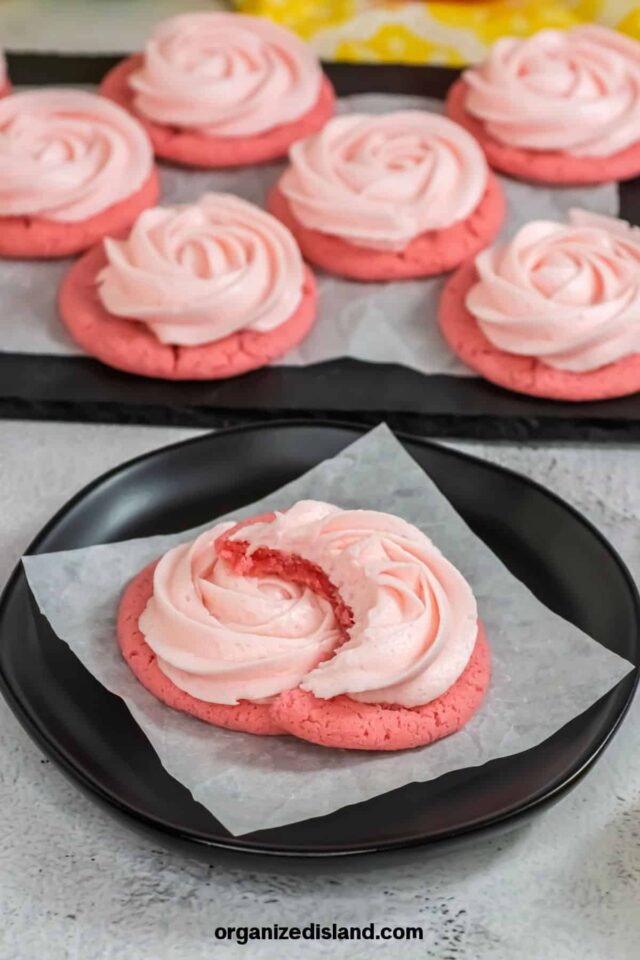 Pink Lemonade Cookies by Organized Island.