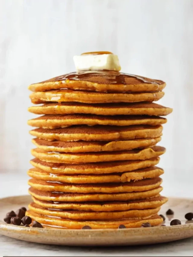 Pumpkin Pancakes with Pancake Mix by Walking on Sunshine Recipes.