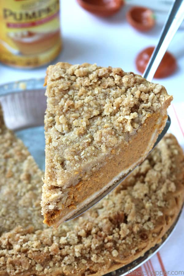 Streusel Pumpkin Pie from Cincy Shopper.