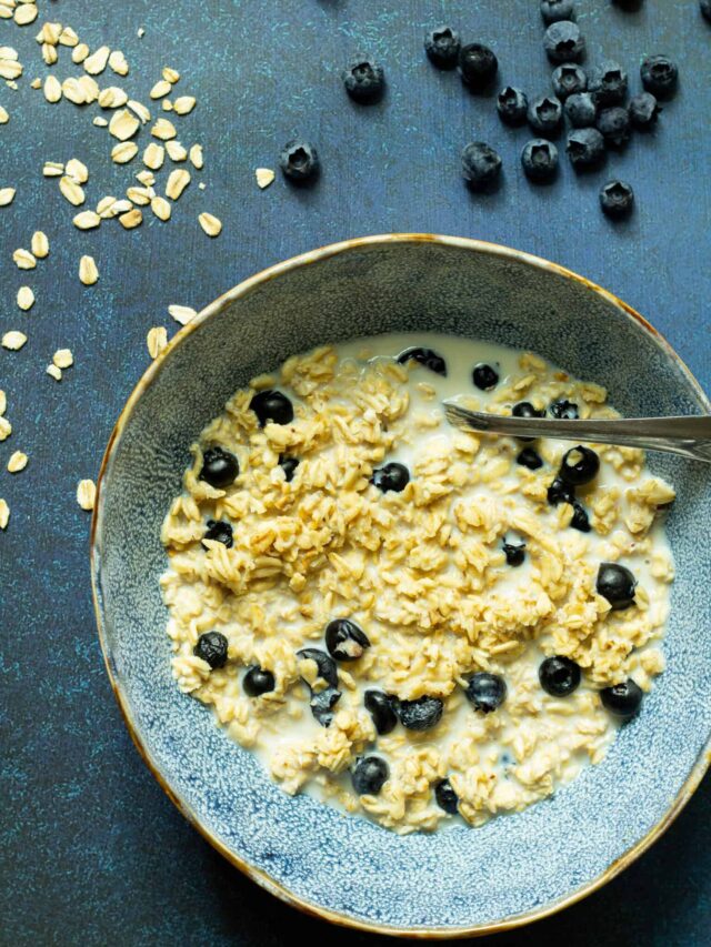 Blueberry Cheesecake Overnight Oats by The Copper Table.