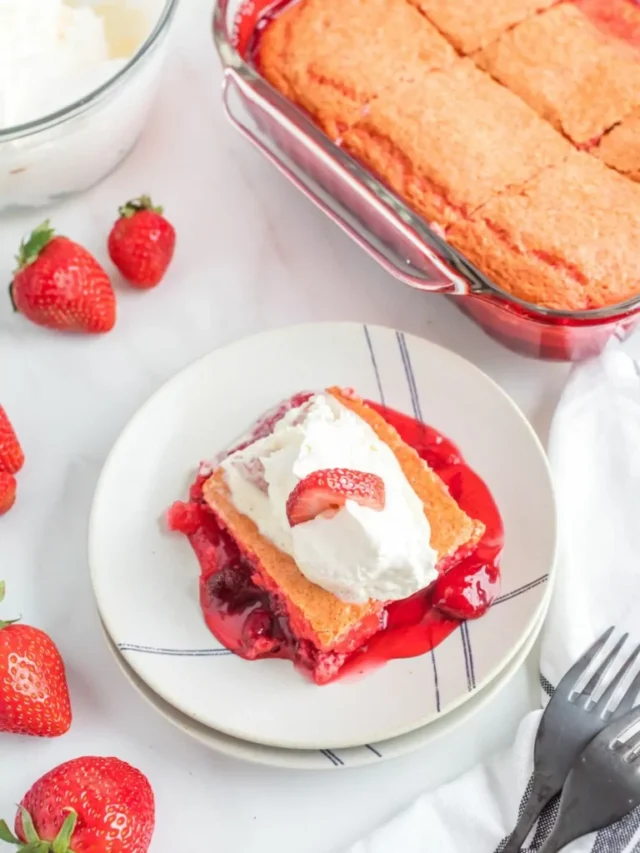Strawberry Dump Cake by Walking on Sunshine Recipes.