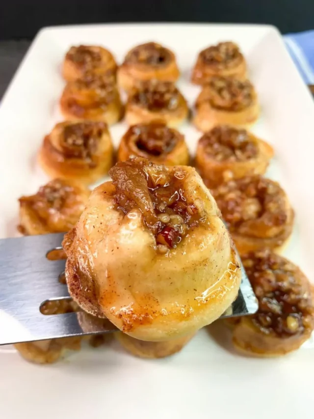 Mini Pecan Sticky Buns Recipe by Walking on Sunshine Recipes.