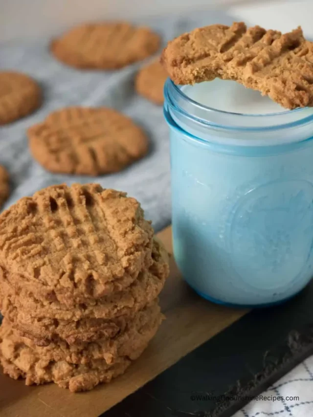 Sugar-Free Peanut Butter Cookies by Walking on Sunshine Recipes.