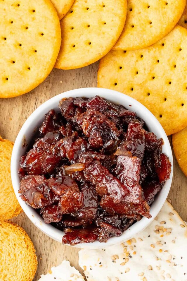 Easy Bacon Jam Recipe from Rose Bakes.